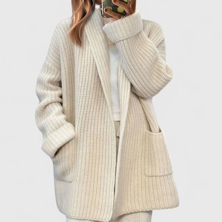 Lacey - Comfortable Cardigan