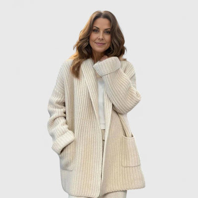 Lacey - Comfortable Cardigan