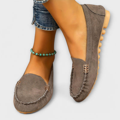 Heidi - Moccasin slip on